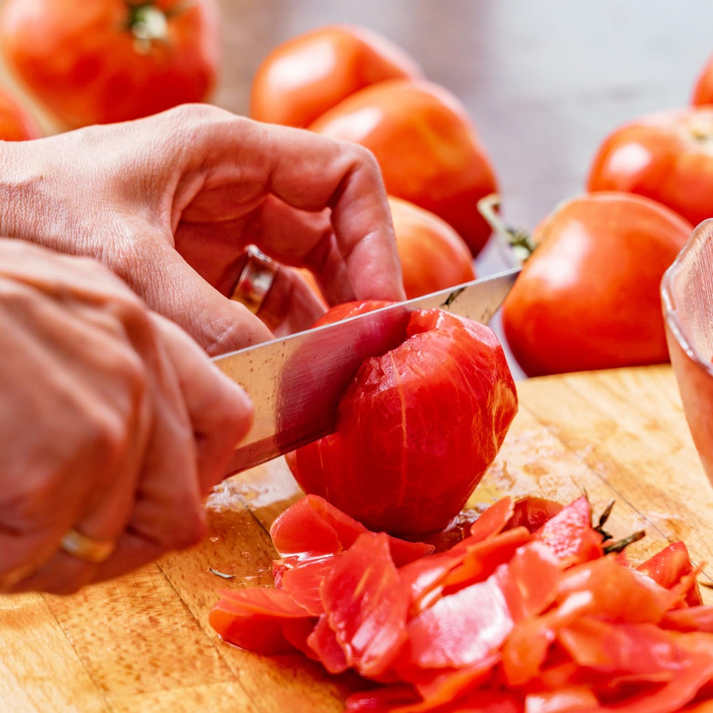 Pastene"Kitchen Ready" Ground Peeled Tomatoes - 28 oz (6 Pack)