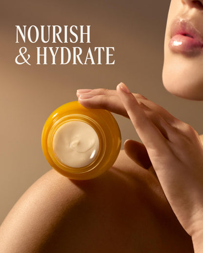 L'Occitane Immortelle Divine Cream, Anti-Aging Face Moisturizer, Firms Skin & Helps Reduce Fine Lines, Wrinkles & Age Spots, Daily Hydrating Skincare