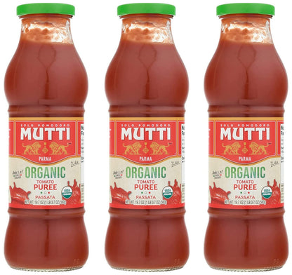 Mutti Organic Tomato Puree (Passata), 19.7 oz. | 3 Pack | Italy’s #1 Brand of Tomatoes | Fresh Taste for Cooking | Bottled Tomatoes | Vegan Friendly & Gluten Free | No Additives or Preservatives