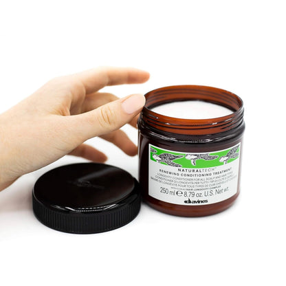 Davines Naturaltech Renewing Conditioning Treatment, Anti-Aging & Maintenance for All Hair Types / Aging - With Hair Longevity Complex - Prolongs Hair Lifecycle, 8.45 Fl Oz