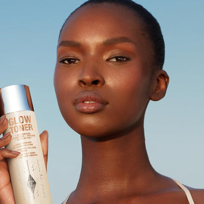 Charlotte Tilbury Glow Face Toner - Exfoliating Toner for Oily Skin - Helps to Reduce The Appearance of Pores, Hydrate & Plump Skin - Delicately Scented with Rose & Lemon