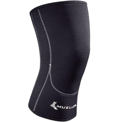 Mueller Sports Medicine Closed Patella Knee Sleeve, Knee Pain Relief Support for Men and Women, Ideal for Arthritis, Sprains, Black