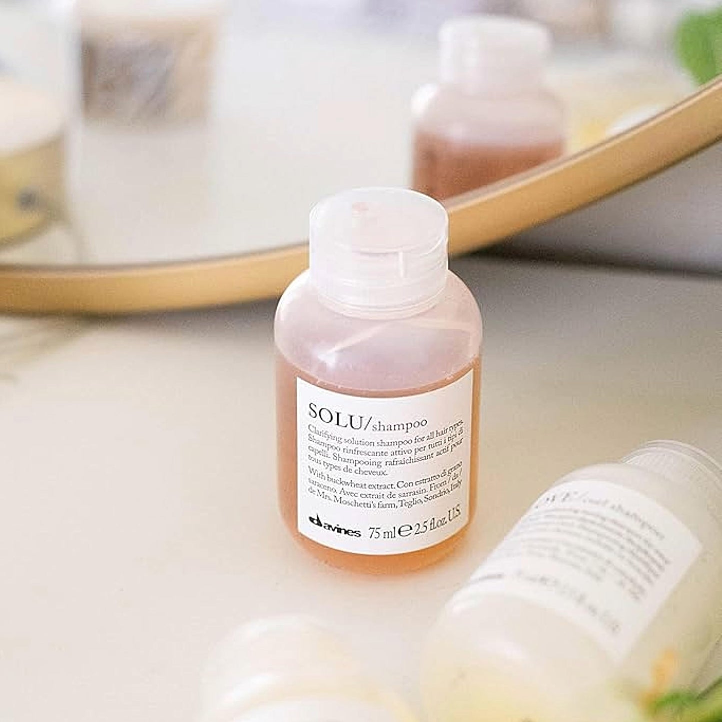 Davines SOLU Shampoo, Clarify And Remove Residue, Refresh Scalp And Leave Hair Shiny And Soft