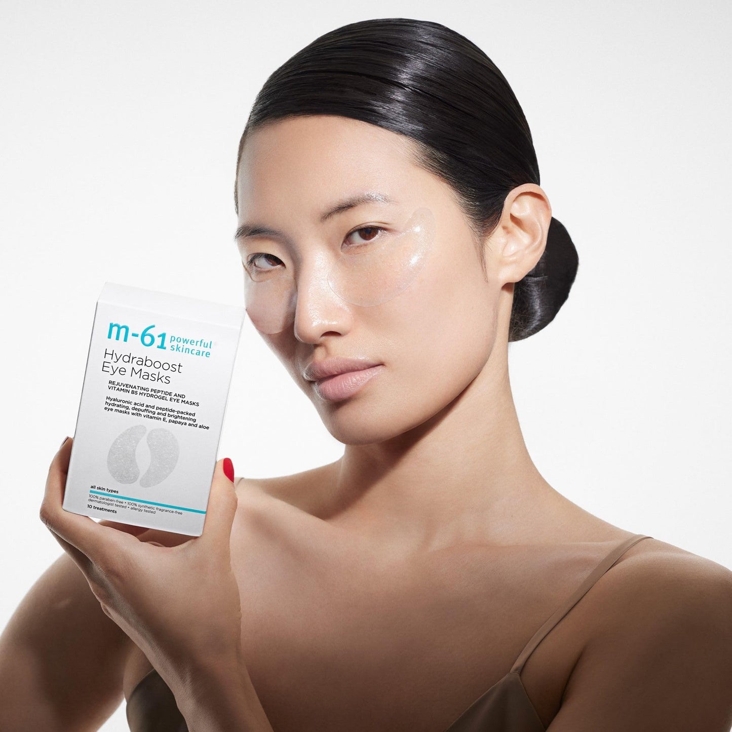 M 61 Hydraboost Eye Mask | 24-hour hydration that instantly refreshes while targeting fines lines and puffiness