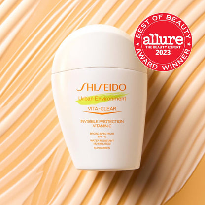 Shiseido Urban Environment Vita-Clear Sunscreen SPF 42 - Invisible Formula with Vitamin C - No-Shine, Makeup Effect for 8 Hours - Non-Comedogenic - 30 mL