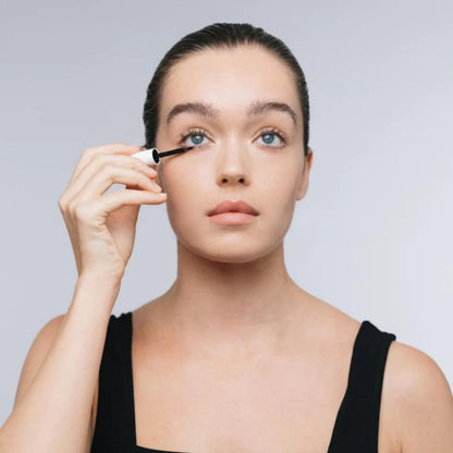 Nu Skin- Nu Colour Lash + Brow Serum | Brow a and Lash Care Serum, Clean Formula | Longer, Thicker, and Fuller Lashes and Brows |Brow and Lash Enhancement, Morning and Evening Application (5 ml)