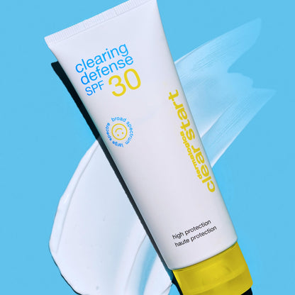 Dermalogica Clear Start Clearing Defense SPF30 (2 Fl Oz) Sunscreen Moisturizer for Acne Prone Skin with Vitamin C - Lightweight and Mattifying, Helps Reduce Shine