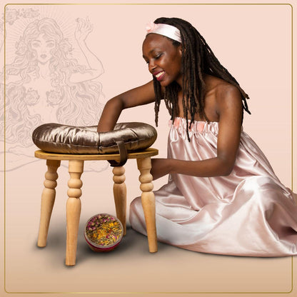 Seat for Yoni in a Luxury Package with Engraved Pictures of Goddess Yoga and Muladhara - Intro kit Package (Seat, Herbs 4 Ounce), Gold)