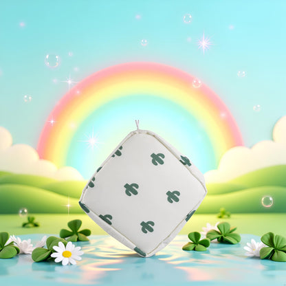 1Pc Green Cactus Sanitary Napkin Storage Bag with Colorful Print Design Portable Zipper Menstrual Pad Bag for Women Ladies Sanitary Napkins