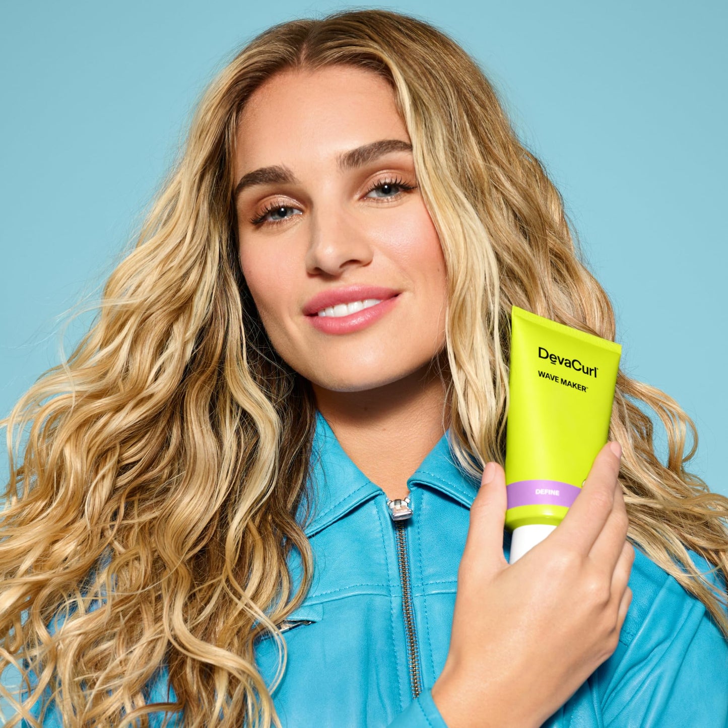 DevaCurl Wave Maker Lightweight Moisturizing Definer | Hydrates and Smooths Curls | Tames Frizz Up To 48 hours