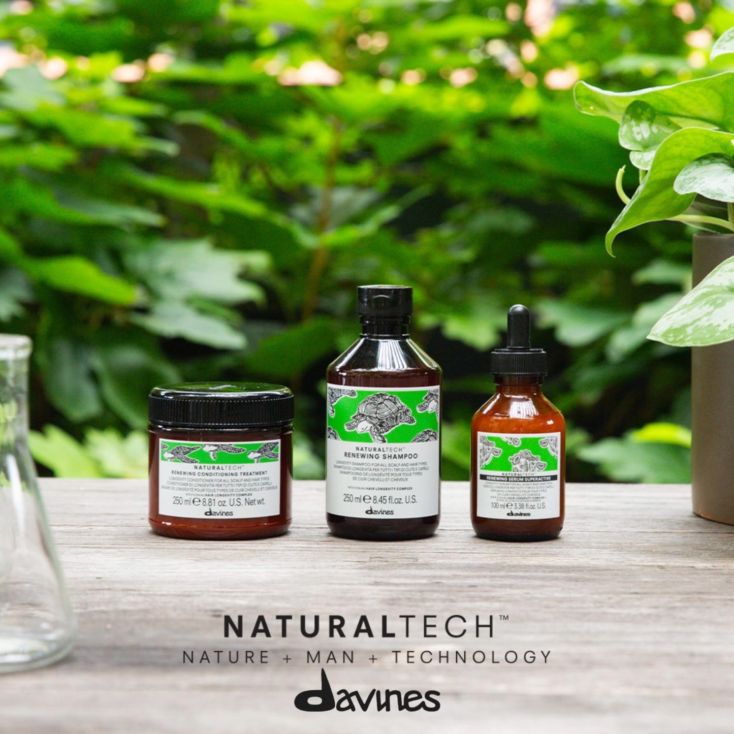 Davines Naturaltech Renewing Conditioning Treatment, Anti-Aging & Maintenance for All Hair Types / Aging - With Hair Longevity Complex - Prolongs Hair Lifecycle, 8.45 Fl Oz