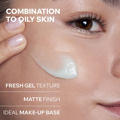 Uriage Hyseac Mat Mattifying Gel-Cream, Primer & Moisturizer, Reduces Skin Shine, Absorbs Excess Sebum, Tightens Pores, Ideal Makeup Base, Light Cream