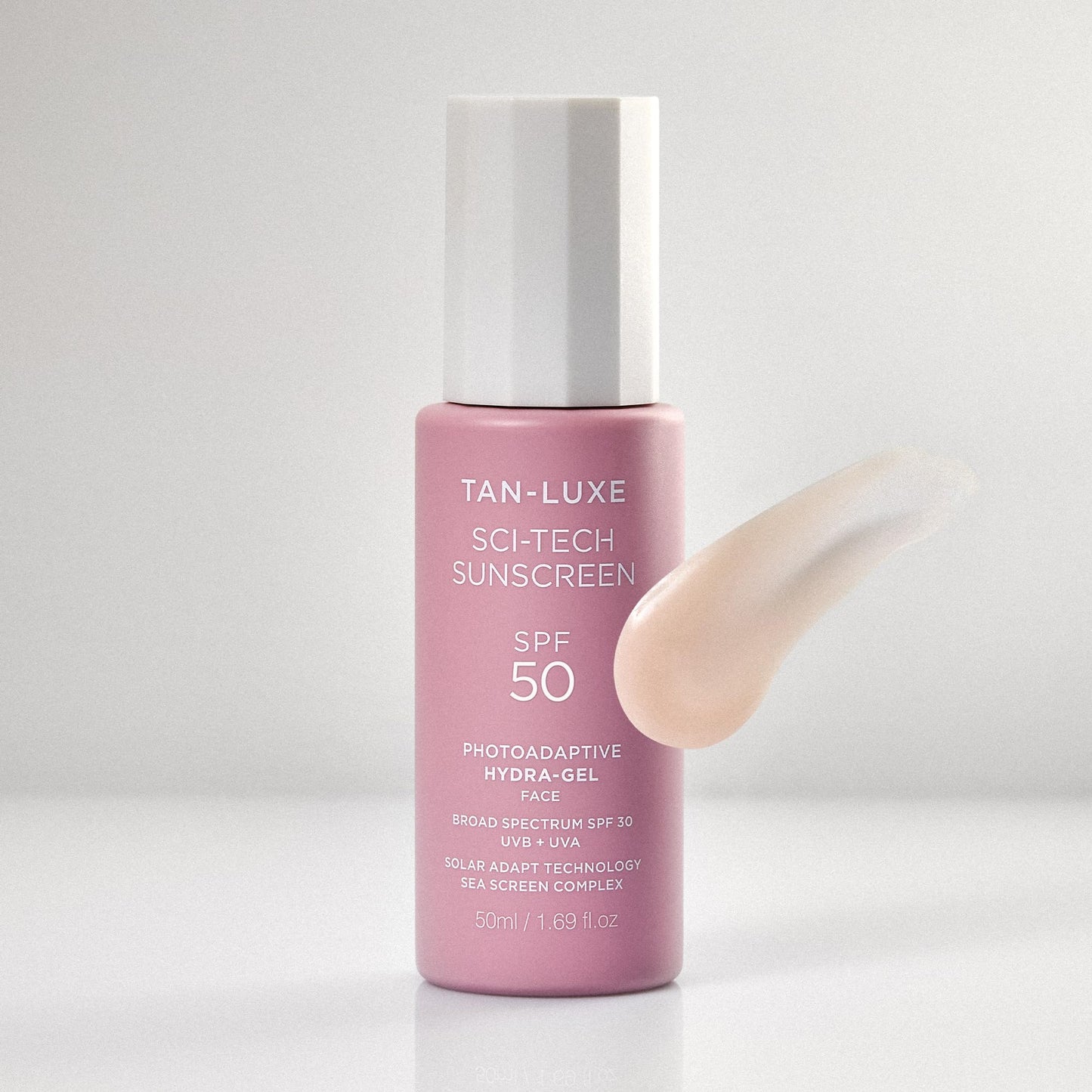 Tan-Luxe Sci-Tech Sunscreen, Lightweight Photoadaptive Hydra-Gel Face Sunscreen, Clear, Non-Greasy, Broad Spectrum UVB & UVA Protection, Vegan & Fast-Drying, 1.69 fl. oz/50 ml Bottle