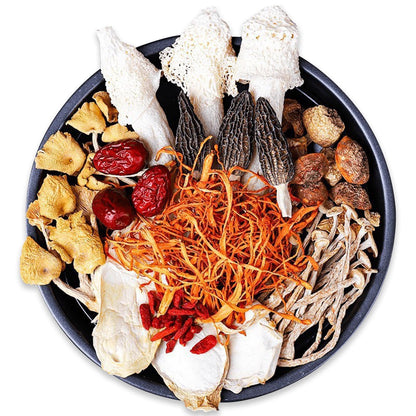 KWOLYKIM Mushroom Soup Package of 11 Type of Mushrooms, Dried Organic Mushroom Soups Set with Soup Ladle, Rehydrate Quickly, Individually Wrapped Packets (45g, 10 Pack)