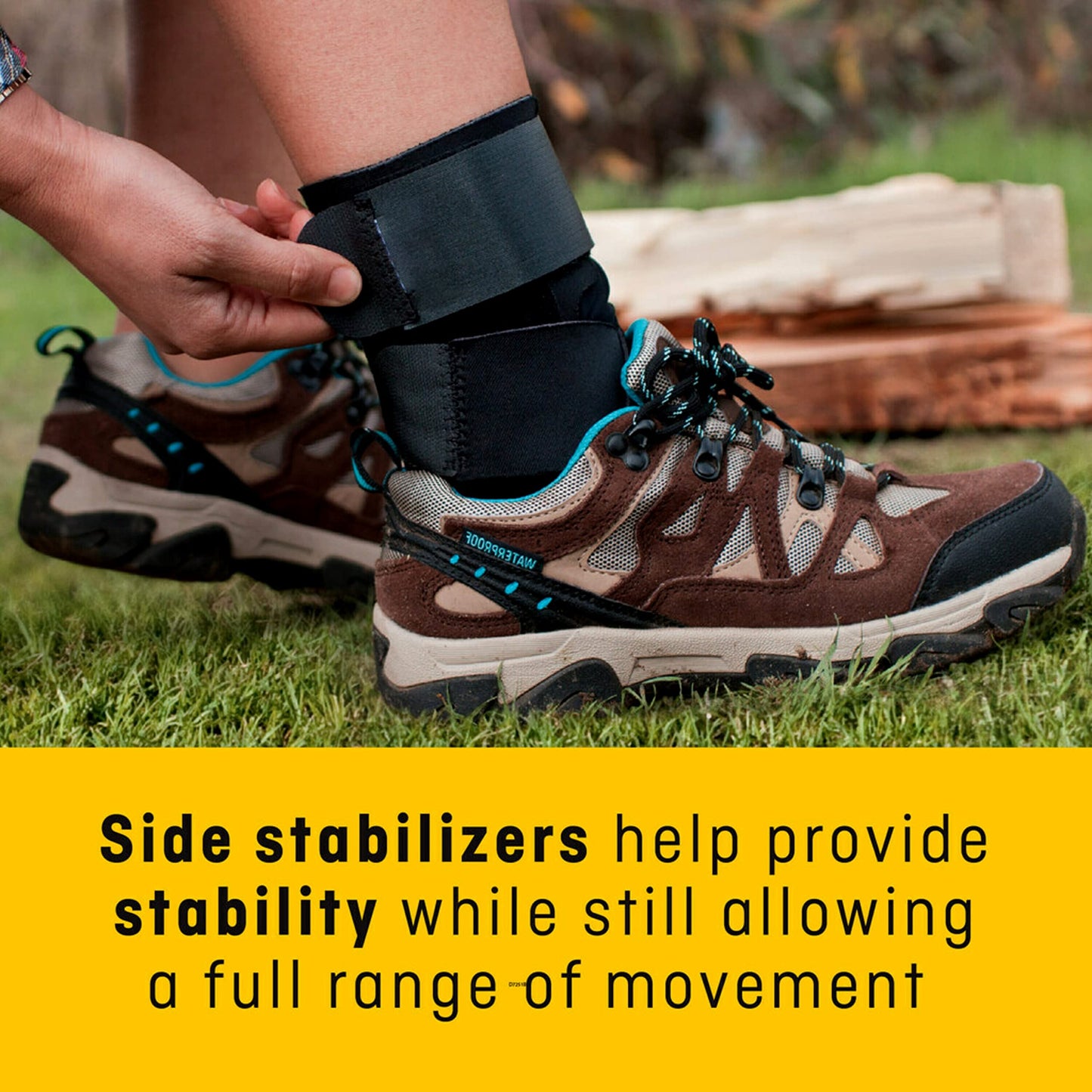 3M Futuro Sport Deluxe Black Ankle Stabilizer One Size Hook and Loop Strap for The Foot 46645ENR