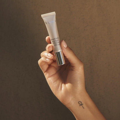 Natura Bissé Diamond Lip Booster, Extreme Nourishing Lip Serum, Smooths, Plumps & Replenishes, For Normal & Dry Skin, 0.5 Oz