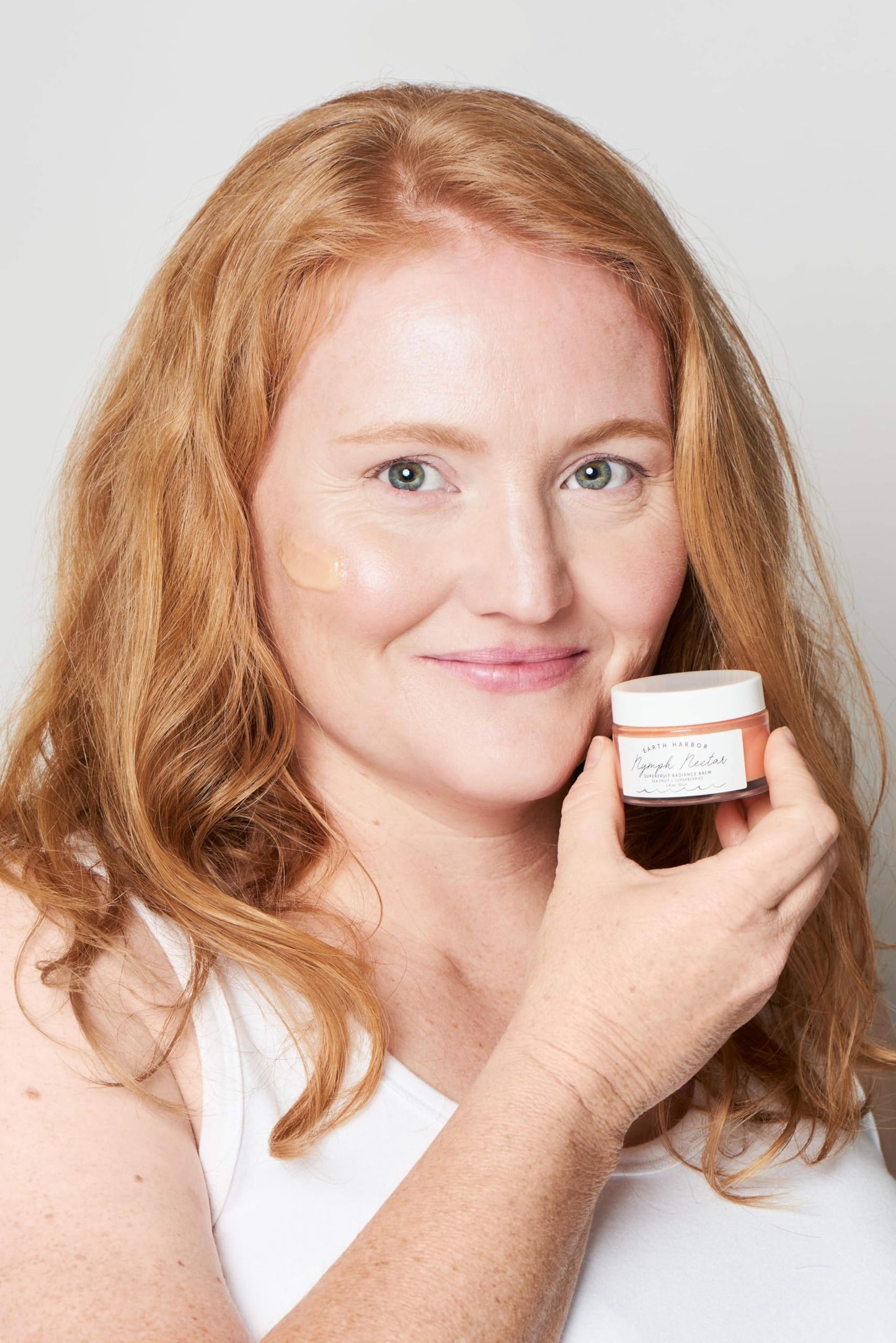 Earth Harbor | NYMPH NECTAR Superfruit Radiance Balm | Deep Moisturizer and Sleeping Mask | Superberries + Sea Fruit | 100% Natural + Vegan | 1 oz