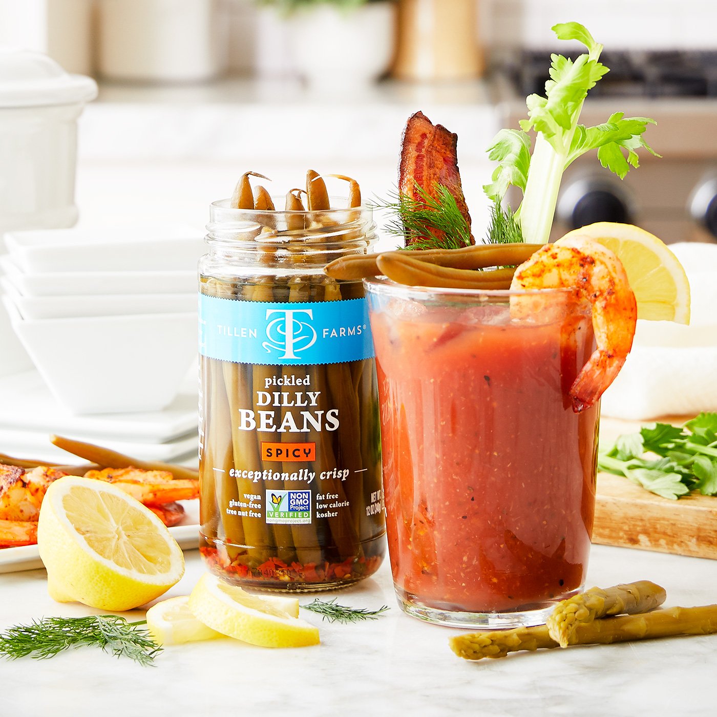Tillen Farms Pickled Hot & Spicy Dilly Beans, 12 oz
