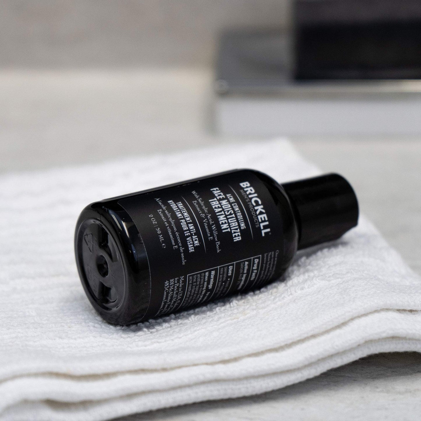 Brickell Men's Acne Controlling Face Moisturizer Treatment for Men, Natural and Organic Face Moisturizer Treatment to Clear Acne, Even Skin Tone and Moisturize Skin, 2% Salicylic Acid, 2 Ounces