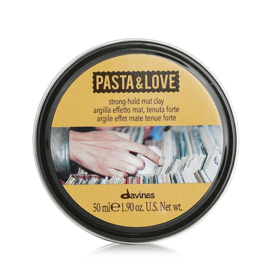 Davines Pasta & Love Styling Clay, Strong Hold Matte Clay - Adds Structure, Volume & Dry Texture - Long-Lasting Definition without Shine for Messy Looks, 1.69 Fl Oz
