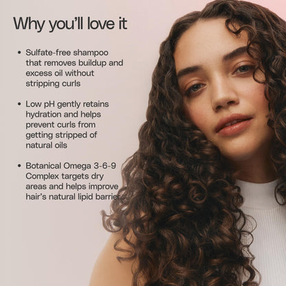 Ouidad VitalCurl+ Clear & Gentle Shampoo for Spiral Curls – Nourishing, Sulfate-Free Cleanser, Balances Curly Hair's pH to Retain Moisture, Elasticity, and Bounce, Silicone & Mineral Oil Free
