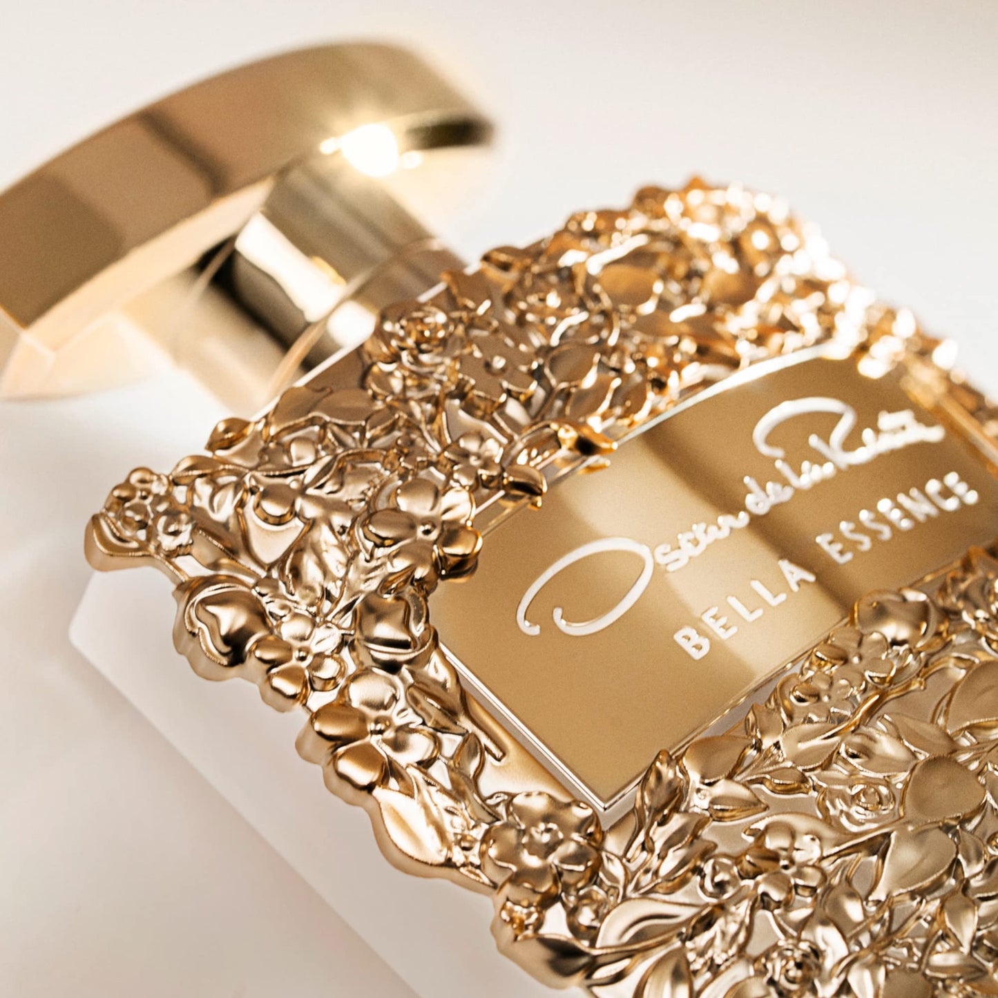 Oscar de la Renta Bella Essence
