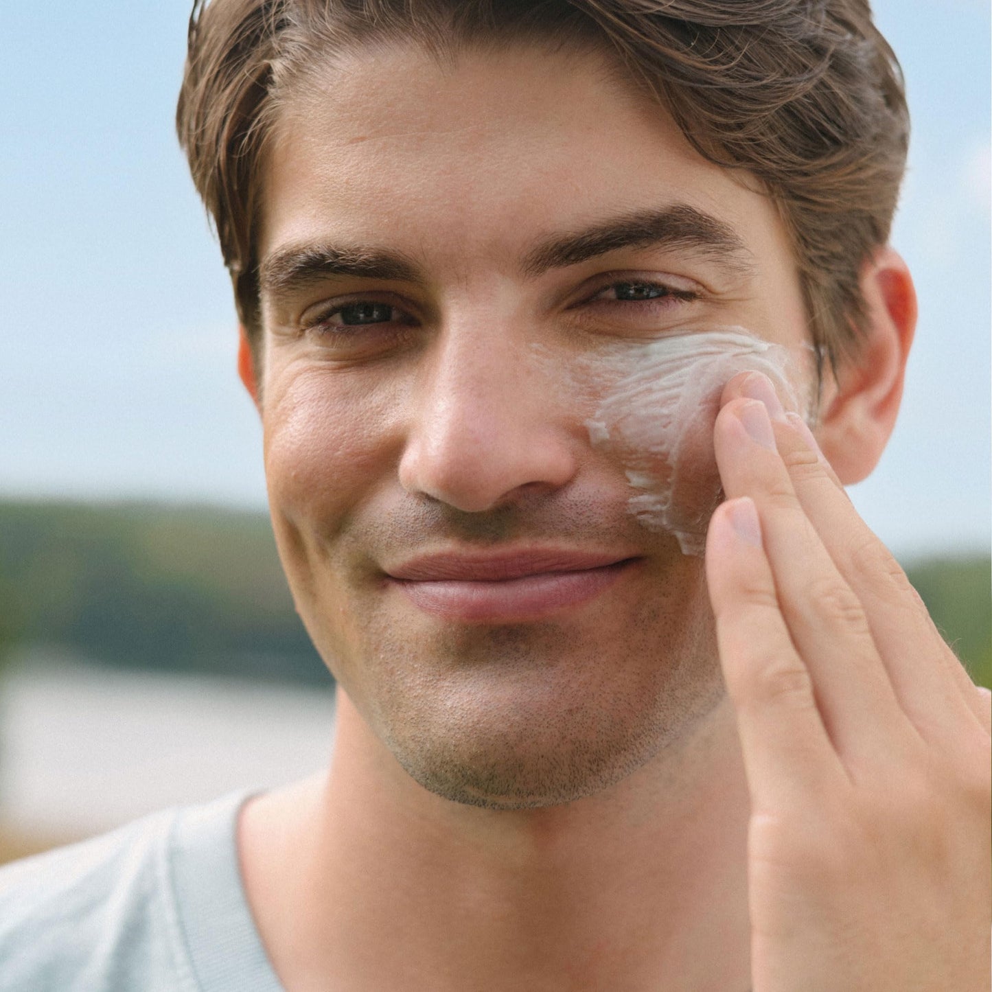 Ursa Major Vital Spring Hydration Mask | Deeply Hydrating Natural Mask| Plumps Skin’s Appearance, Boosts Firmness & Smooths Appearance of Fine Lines | Vegan, Cruelty-Free, Non-Toxic | 1.69 ounce