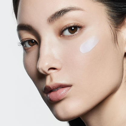 AMOREPACIFIC Antioxidant Rich Radiance Enhancing Elasticity