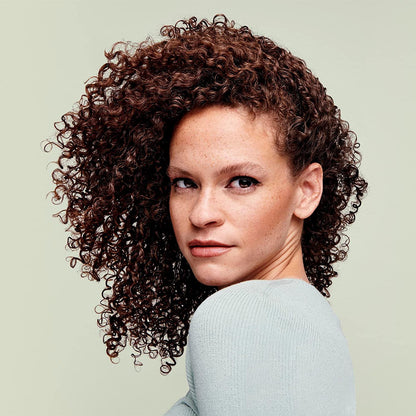 DevaCurl Frizz-Fighting Volumizing Foam Lightweight Body Booster | Adds Volume and Fullness | Up To 48 Hours Humidty Resistance | All Waves, Curls, and Coils