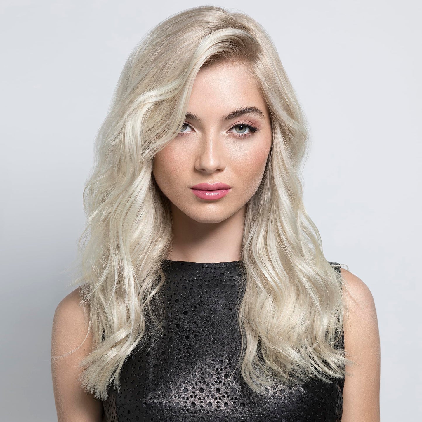 Pravana The Perfect Blonde Seal & Protect Leave-In Conditioner Spray Treatment Detangler | Neutralizes Brassy, Yellow Tones | For Color Treated Hair | Chromasilk Enhances Shine & Protection | Vegan