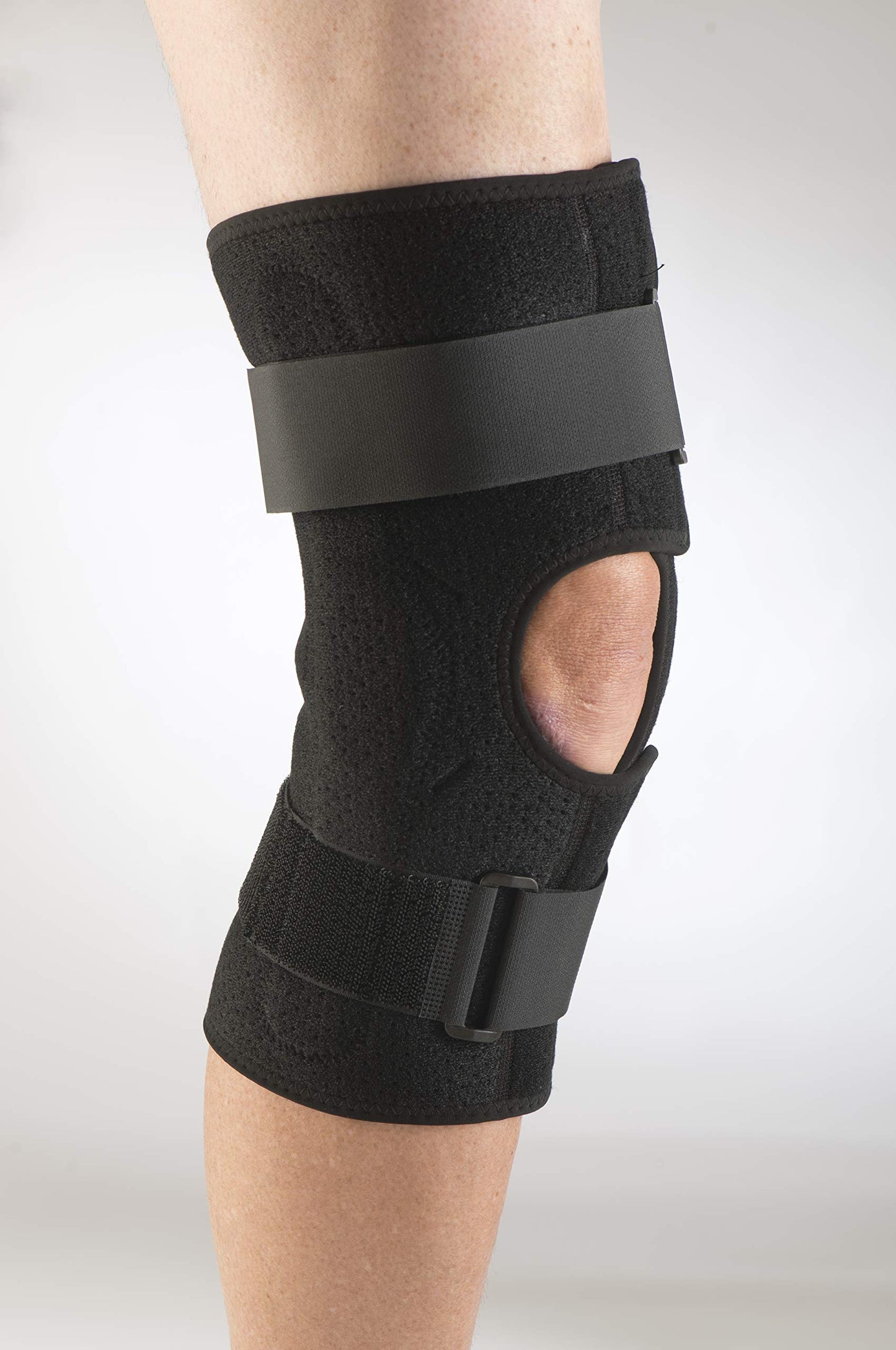 United Ortho 300290-07 Short Neoprene Wraparound Hinged Knee Brace, Large