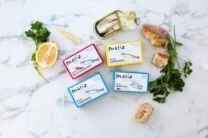 Matiz España Wild Caught Sardines with Natural Lemon Essence (4.2 oz.) Keto and Paleo Friendly (4.2 Ounce (Pack of 5))