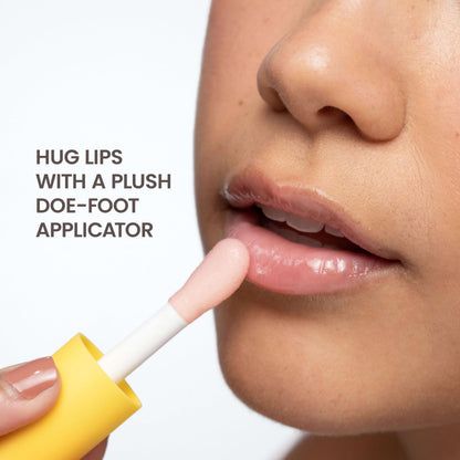 Burt's Bees Lip Oil Clear Day, Instant Hydration, Nourishes and Softens Lips, Tint Free, High Shine Finish, Responsibly Sourced Jojoba Oil, Non Sticky, Wand Applicator, 0.15 Ounce