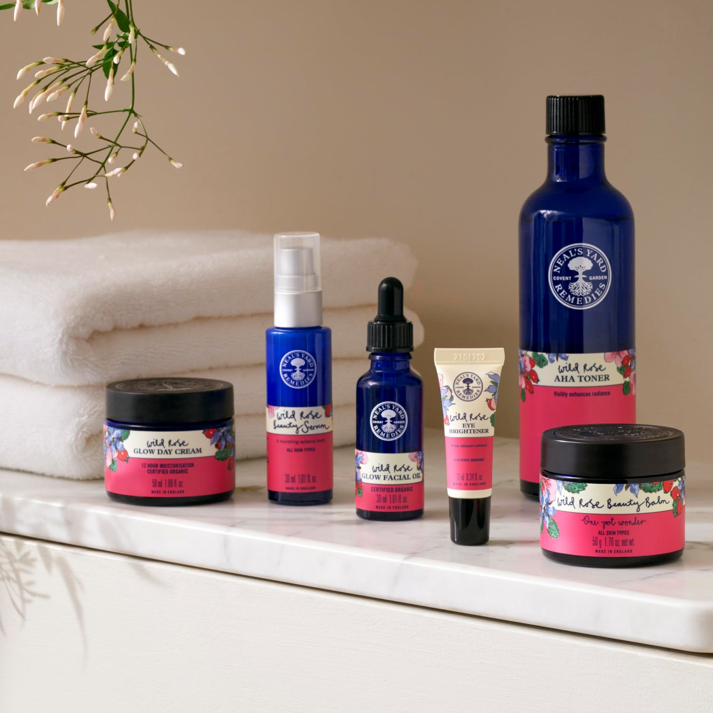 Neal's Yard Wild Rose Beauty Balm, Featuring Rosehip Oil, Hemp Seed & Shea Butter, Nourishing & Exfoliating Cleanser, Vegetarian Approved, Cruelty-Free, 50g