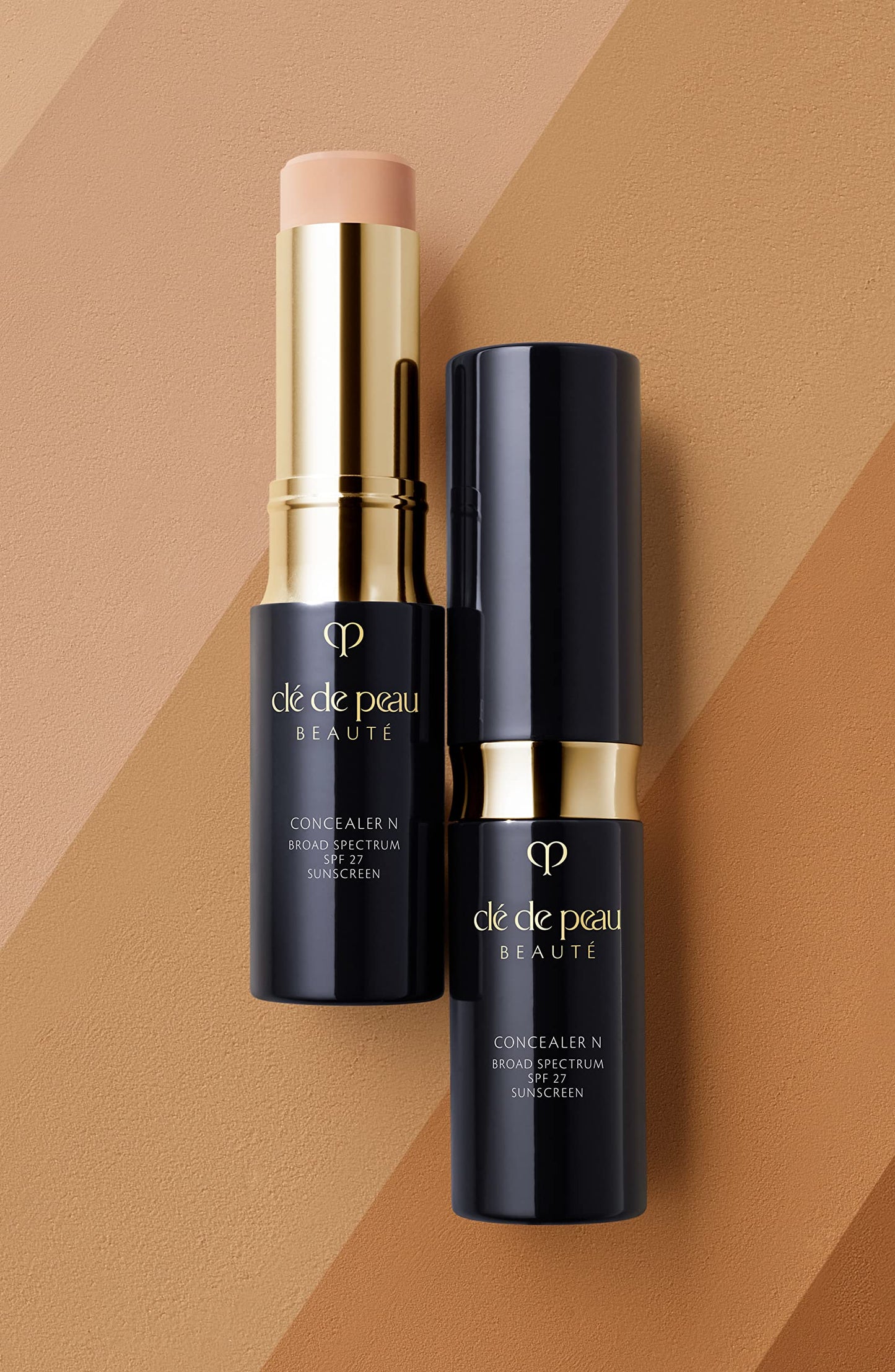 Cl%C3%A9 Peau Beaut%C3%A9 Concealer Ivory