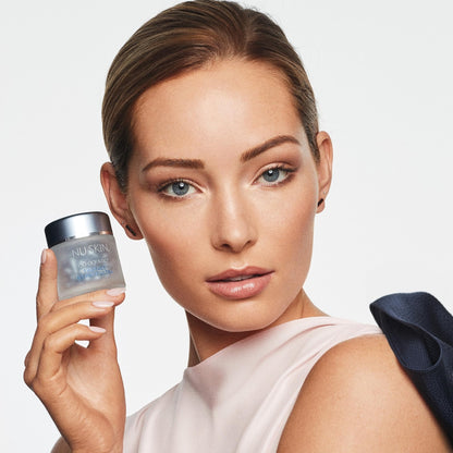 Nu Skin ageLOC Tru Face Essence Ultra | Skincare Serum to Support Contoured & Youthful Appearance | 60 Convenient Capsules for Instant Firming, Skin Tightening & Contour Enhancement