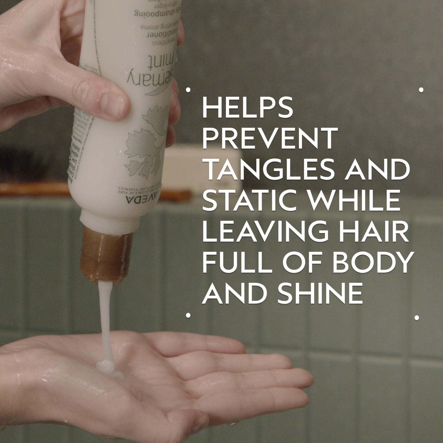 Aveda Rosemary Mint Weightless Conditioner | Lightweight Daily Conditioner | Adds Body & Shine| For Normal to Oily Hair, Fine to Medium Hair | Invigorating Aroma | 97% Naturally Derived*