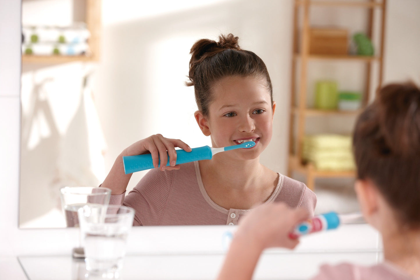Philips Sonicare Sonic Electric Rechargeable Toothbrush for Kids, HX6311/07