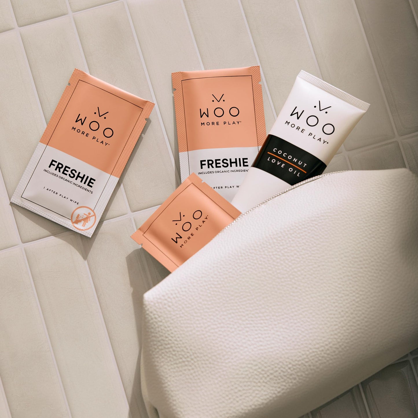 Woo More Play Freshies: All-Natural Feminine Intimacy Towelette Wipes with Coconut Oil and Aloe Vera, Promotes Feminine Health & Helps Alleviate Irritation - Vegan and Cruelty Free, 10ct