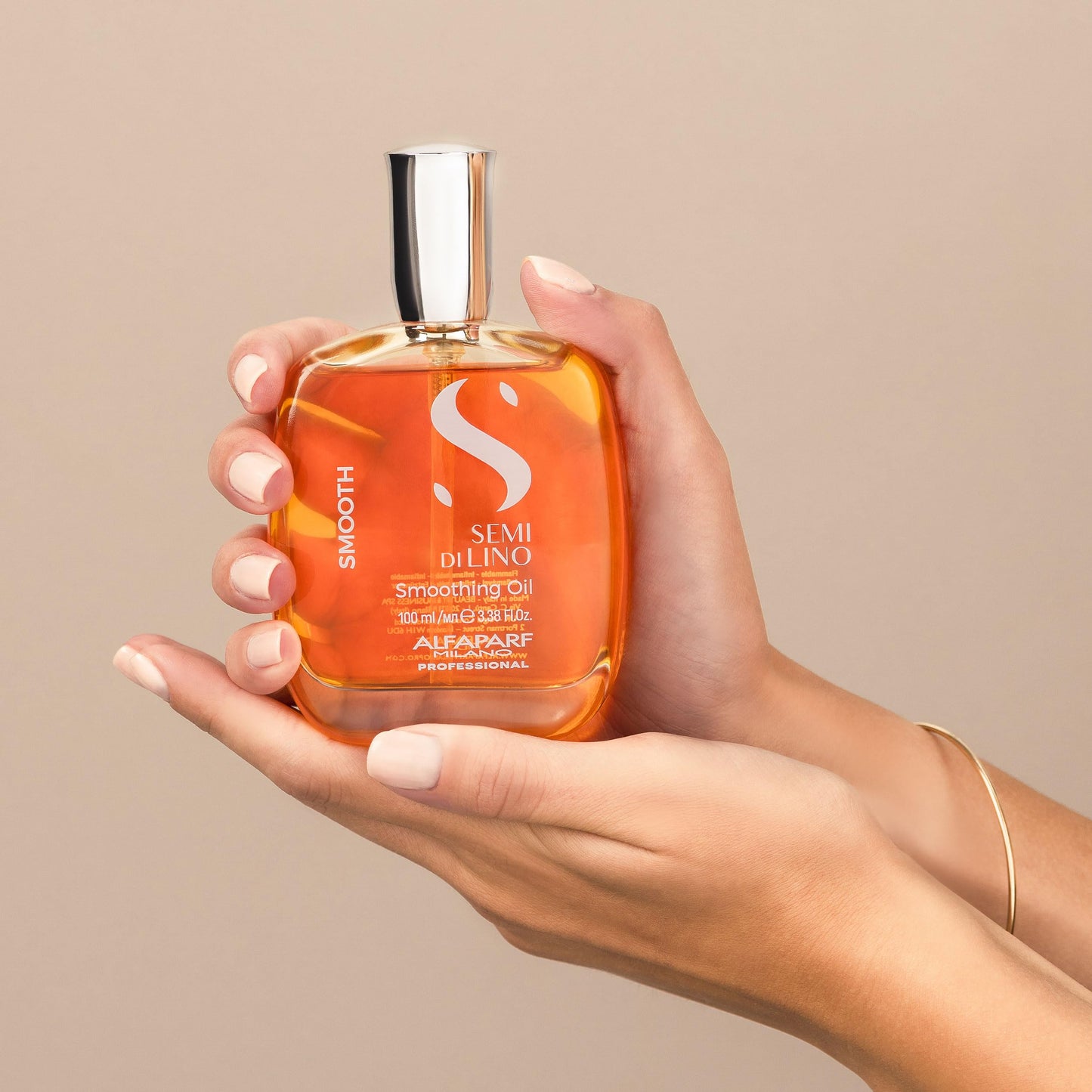ALFAPARF MILANO Semi di Lino Smoothing Hair Oil Treatment - Frizz Control Oil to Brighten Hair + Protect from Heat & Humidity- Hair Serum for Damaged & Dry Hair (3.38 oz)