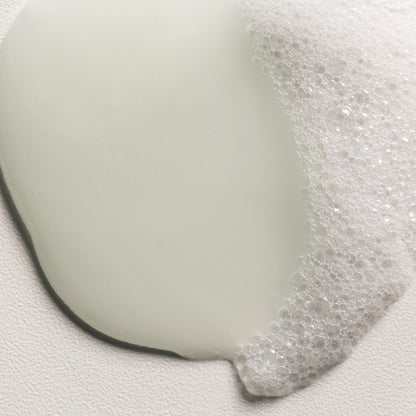 Davines MOMO Moisturizing Shampoo & Conditioner for Dry, Dehydrated Hair, Add Softness & Shine, Detangling Formula