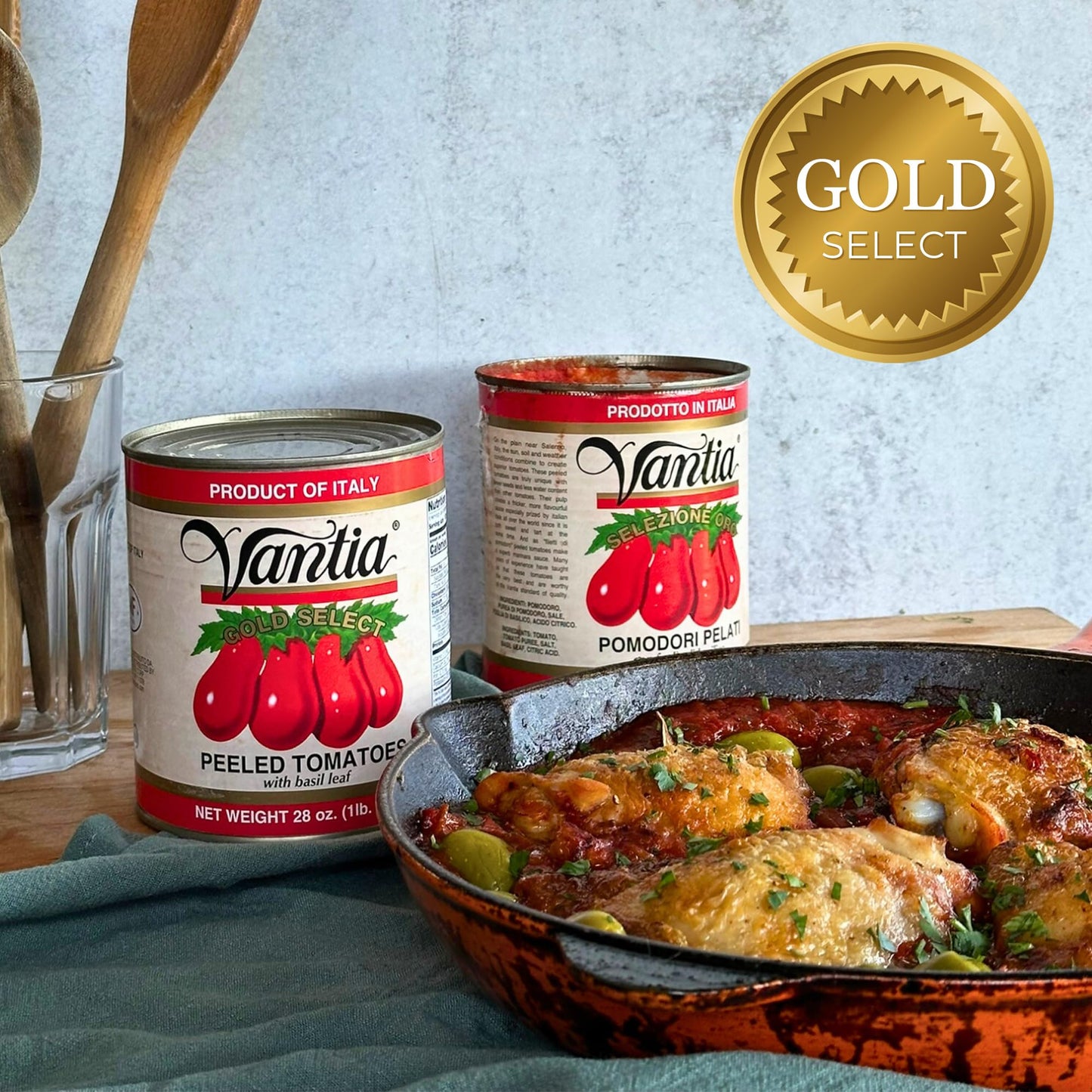 Vantia Peeled Italian Tomatoes with Basil 28 oz Can – Imported Italian Whole Tomatoes in Rich Juice with Basil, Ideal for Pasta Sauce, Pizza, Soups & Authentic Italian Cooking