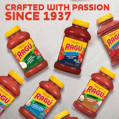 Ragu Chunky Garden Combination Pasta Sauce with Diced Tomatoes, Onions, Celery, Carrots, Zucchini, Green Bell Peppers, and Italian Herbs and Spices, 45 OZ