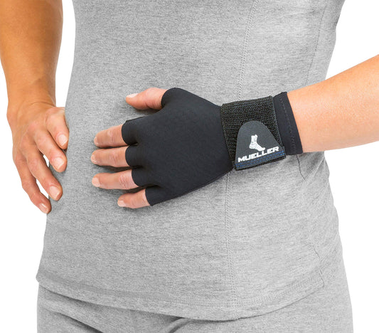 Mueller Sports Medicine Reversible Compression Glove for Men and Women, Hand & Wrist Pain Relief Support, Ideal for Carpal Tunnel, Arthritis, Fits Right or Left, Black
