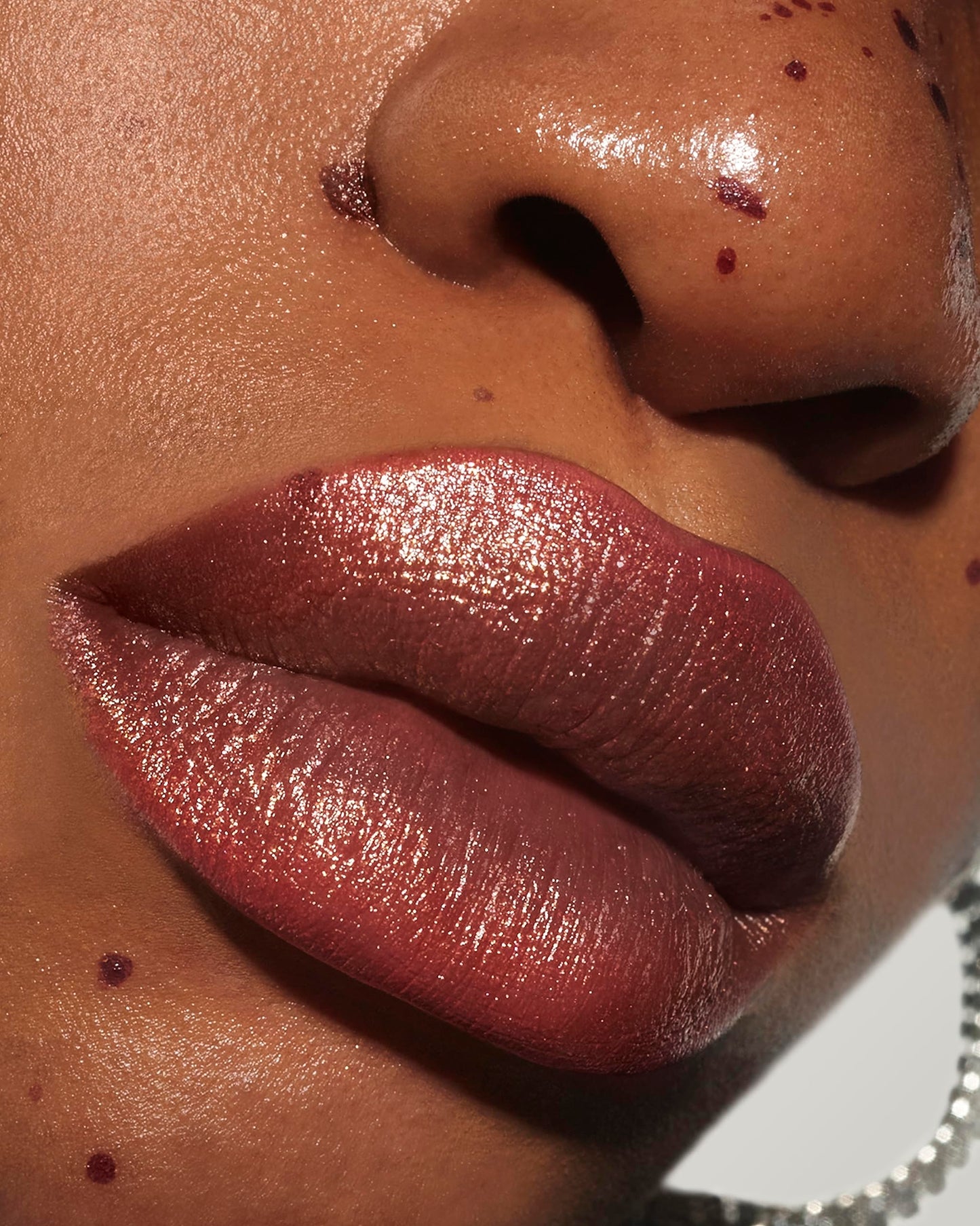 Luckykiss Diamond Lip Glow Bluff