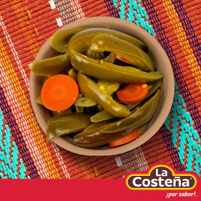 La Costeña Sliced Jalapeno Peppers - Pickled Jalapenos - Jalapeno Pepper - Hot Peppers for Mexican Food, Guacamole, Spicy Nacho & Taco Toppings, Enchiladas & Salsa - 28oz, 1 Pack Canned Jalapenos