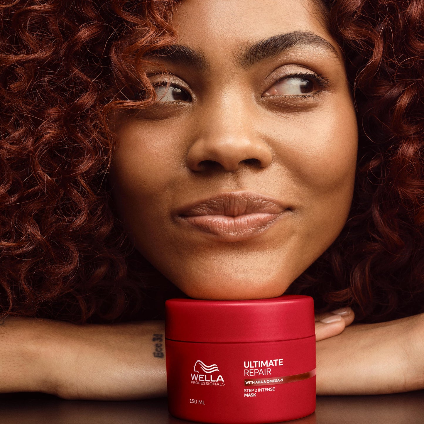 Wella Professionals ULTIMATE REPAIR Mask for Damaged Hair | Repairs, Strengthens, & Smooths with AHA & Omega-9 | For All Hair Types - Packaging May Vary