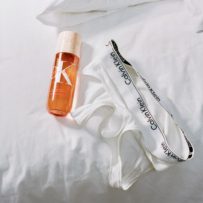 Calvin Klein Hair & Body Perfume Mists – Hydrating Fragrance for Women & Men – Refreshes Skin All Day – Gourmand, Fruity, Vanilla & Floral Scent Options