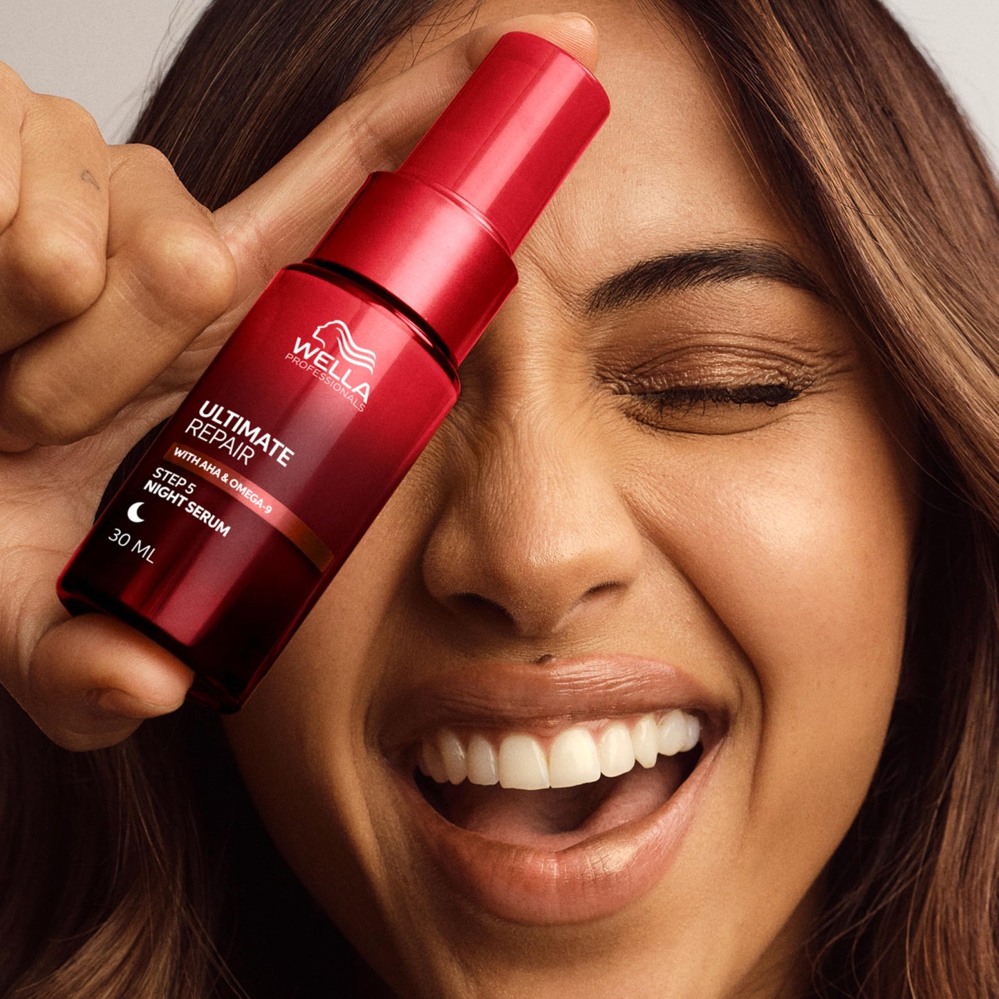 Wella Professionals ULTIMATE REPAIR Night Serum | Overnight Leave-in Treatment for Dull, Dry, Frizzy Hair | Repair Breakage & Protect Against Night Stressors | All Hair Types - Packaging May Vary