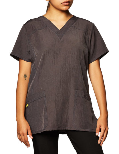 WonderWink Women's Scrubs Four Way Stretch Sporty V-Neck Top, Pewter, Large